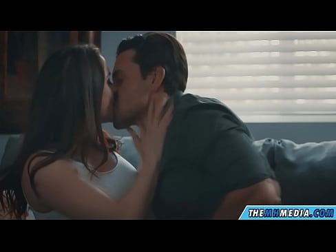 ❤️ ایک اچھی busty ماں کے ساتھ رومانٹک جنسی تعلقات ☑  ہم پر ur.zoomporno.ru ️❤